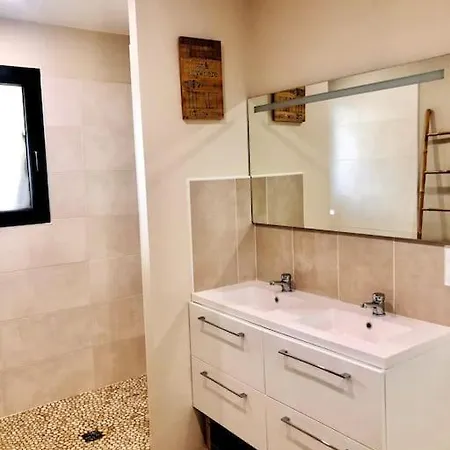 Charmante Maison Pour Des Ideales *